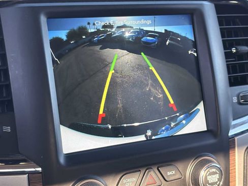 Used 2018 RAM 1500 Laramie w/ Convenience Group image 12