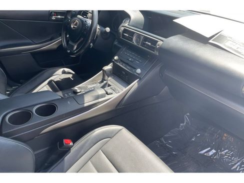 Used 2016 Lexus IS 350 w/ F Sport Package RWD image 18