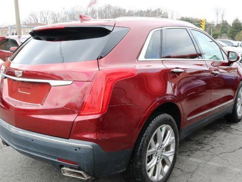 Used 2017 Cadillac XT5 Premium Luxury w/ Driver Assist Package image 7
