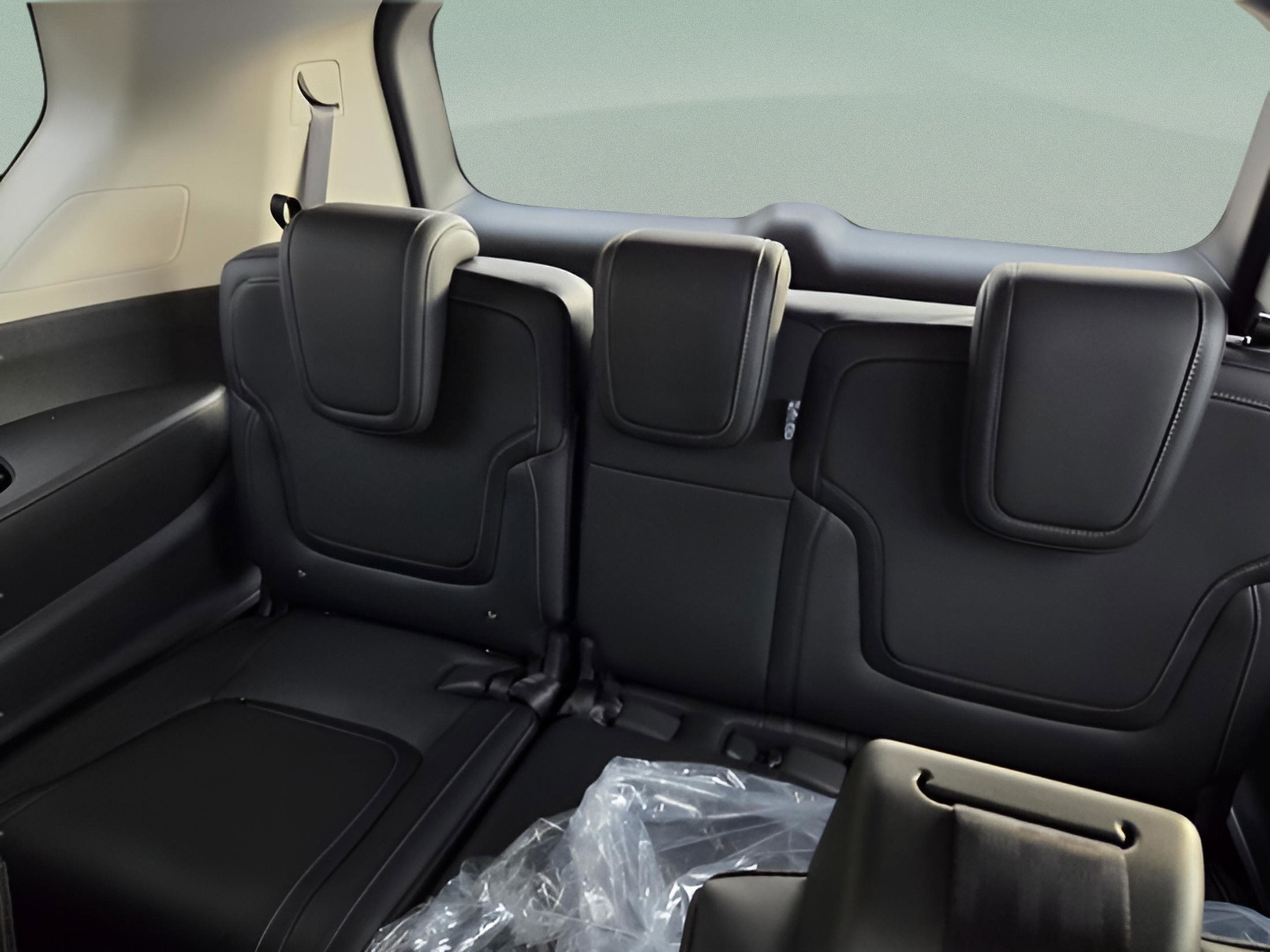 Used 2026 Nissan Armada SV RWD image 22