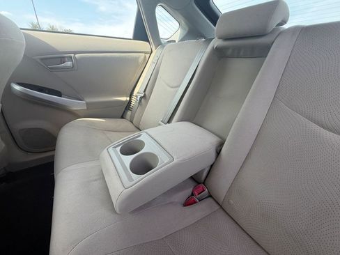 Used 2015 Toyota Prius Three image 22