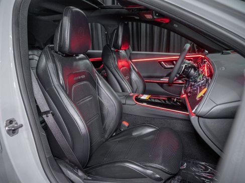New 2026 Mercedes-Benz E 53 AMG e 4MATIC Sedan image 14
