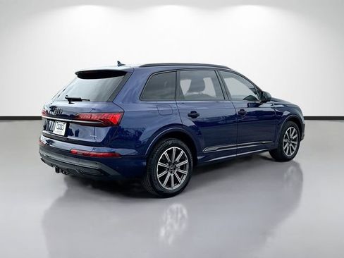 Certified 2023 Audi Q7 2.0T Premium Plus w/ Premium Plus Package AWD/4WD image 3