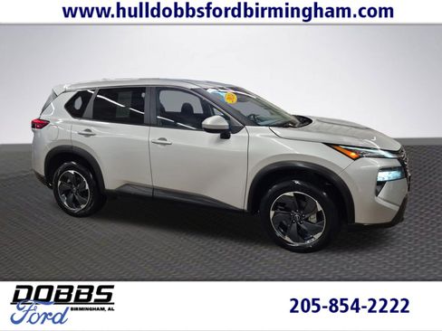 Used 2024 Nissan Rogue SV AWD/4WD image 1