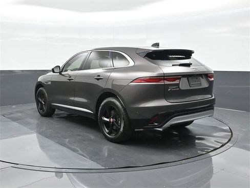 Used 2021 Jaguar F-PACE S image 8