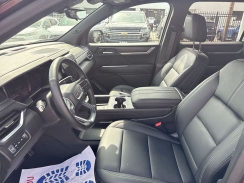 Used 2026 GMC Acadia Elevation w/ Elevation Premium Package AWD/4WD image 60