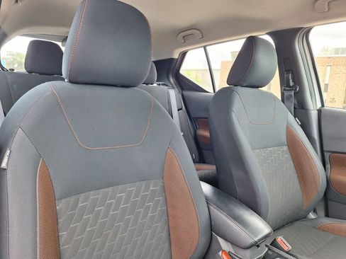 Used 2024 Nissan Kicks SR image 24