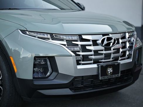 Used 2024 Hyundai Santa Cruz SEL w/ Activity Package image 2