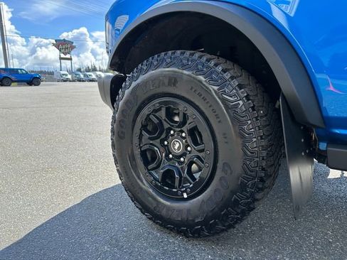 Certified 2023 Ford Bronco Wildtrak AWD/4WD image 29