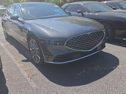 Used 2023 Genesis G90 3.5T AWD/4WD image 11