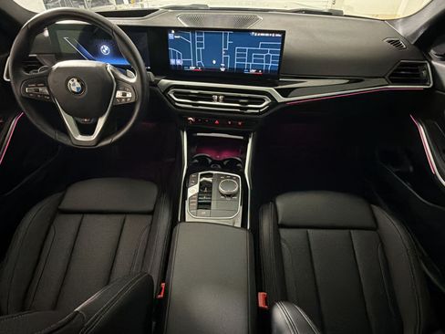 Used 2023 BMW 330i Sedan w/ Premium Package RWD image 13