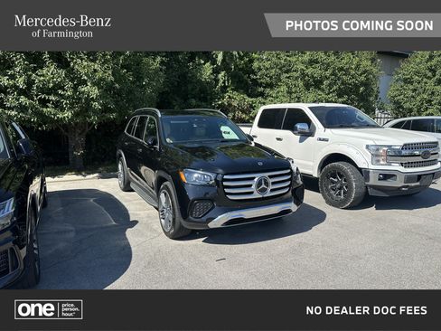 Used 2024 Mercedes-Benz GLS 450 4MATIC image 1