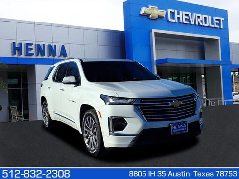 Used 2023 Chevrolet Traverse Premier image 1