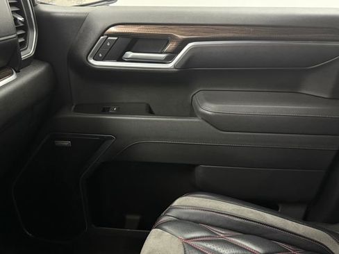 Used 2025 Chevrolet Silverado 1500 RST AWD/4WD image 23
