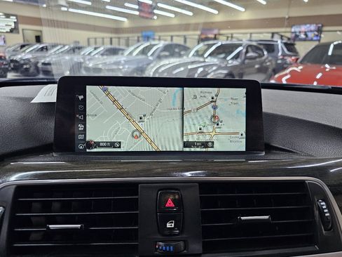 Used 2017 BMW 330i xDrive Sedan image 30