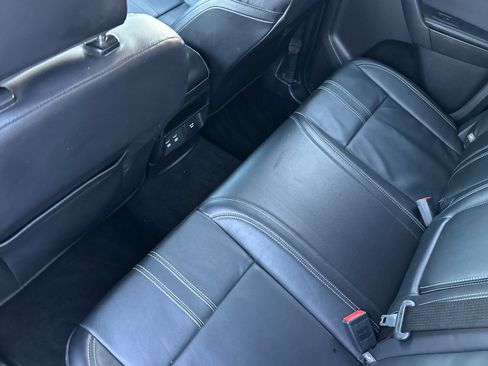 Used 2019 Ford Ranger Lariat w/ Equipment Group 501A Mid image 10