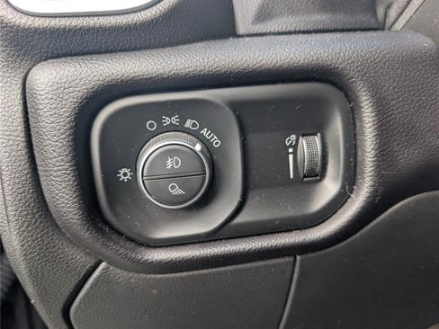 Used 2022 RAM 2500 Big Horn w/ Night Edition AWD/4WD image 23