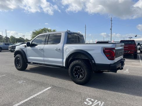 Used 2025 Ford F150 Raptor w/ Equipment Group 803A Raptor R AWD/4WD image 3