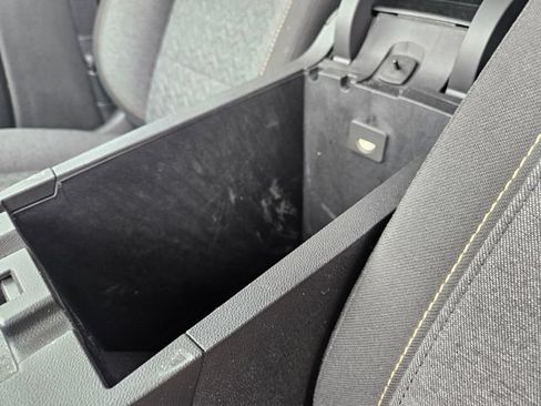 Used 2022 Chevrolet Equinox LT FWD image 26
