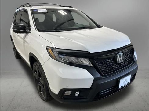 Certified 2021 Honda Passport Elite image 9