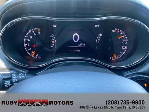 Used 2019 Jeep Grand Cherokee High Altitude AWD/4WD image 15