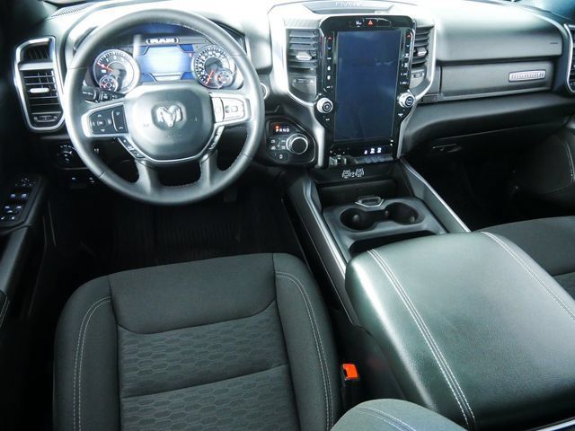 Used 2025 RAM 1500 Big Horn AWD/4WD image 4