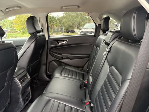Certified 2023 Ford Edge SEL image 19