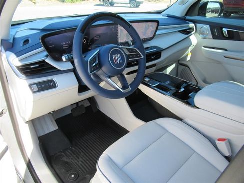 New 2026 Buick Enclave Avenir w/ Super Cruise Package FWD image 15