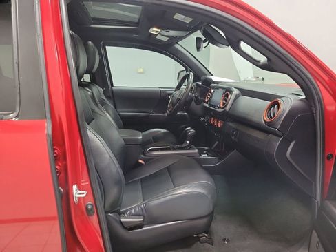 Used 2022 Toyota Tacoma TRD Sport image 58