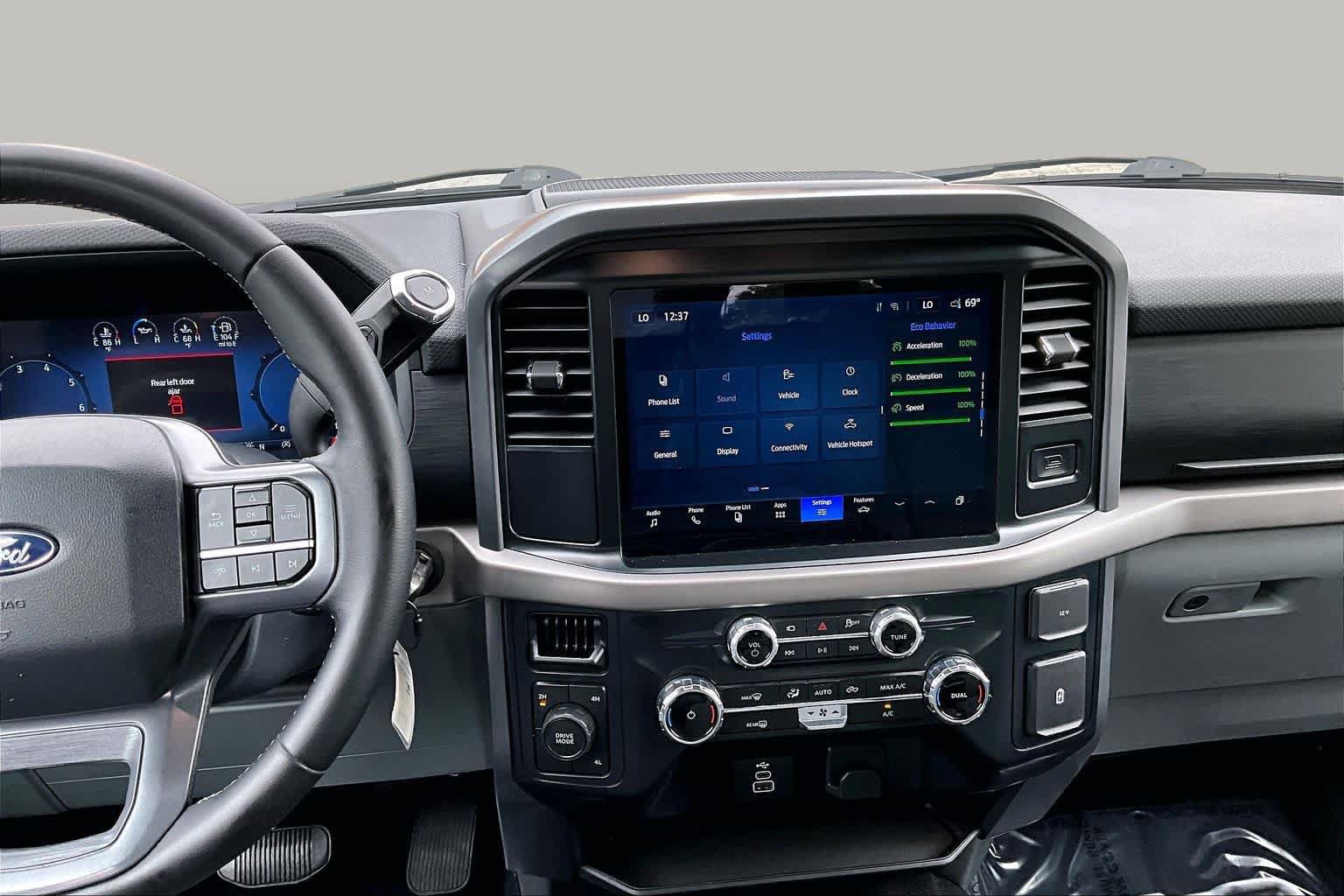 Used 2025 Ford F150 XLT w/ Equipment Group 301A Standard AWD/4WD image 7