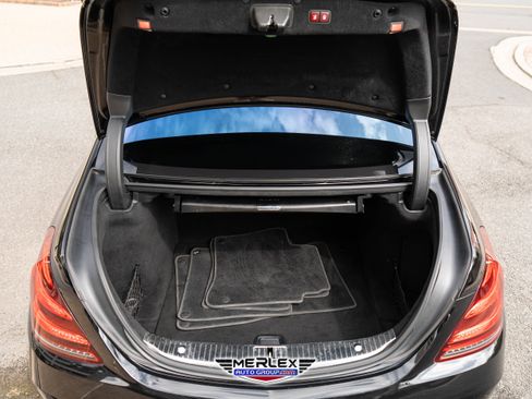 Used 2018 Mercedes-Benz S 560 Sedan image 52