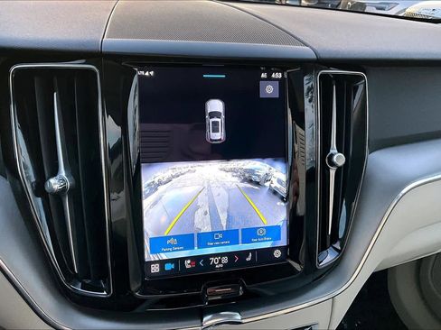 Certified 2024 Volvo XC60 B5 Core w/ Climate Package image 28