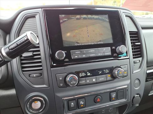 Certified 2024 Nissan Titan SV w/ SV Convenience Package image 11