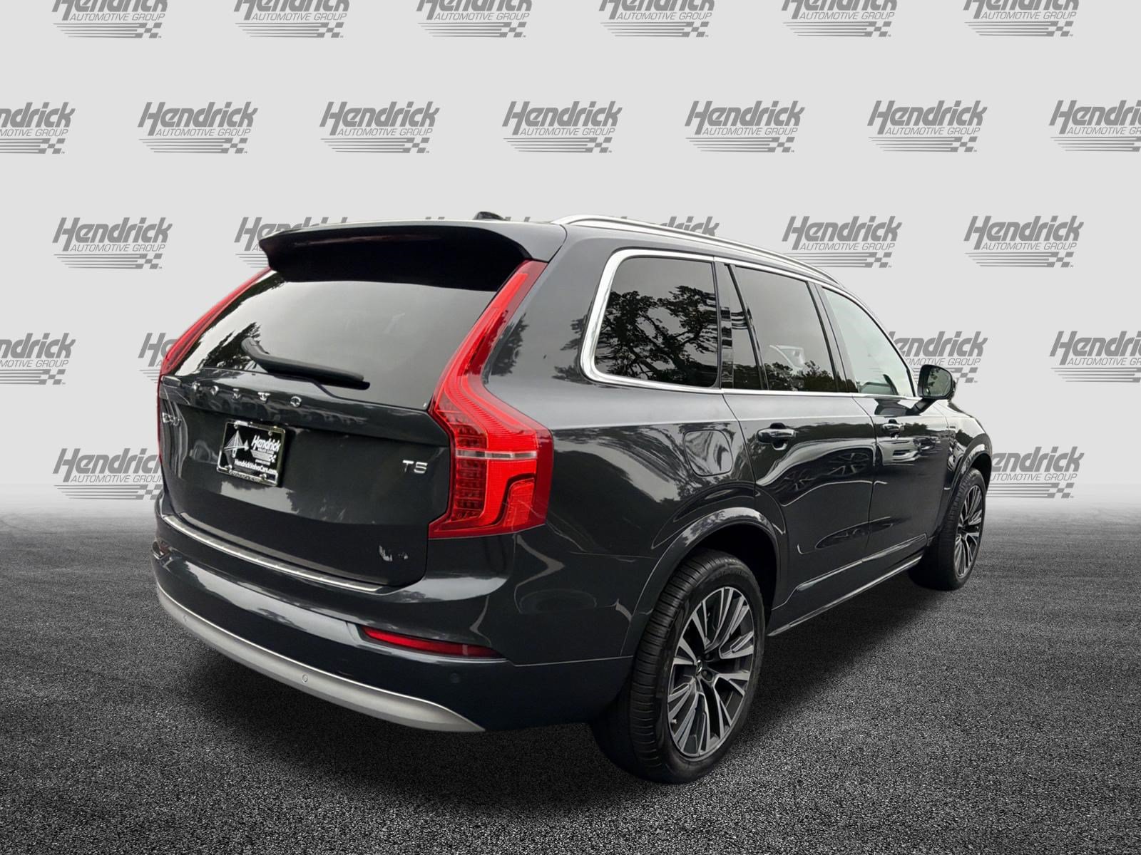 Used 2022 Volvo XC90 T5 Momentum w/ Advanced Package FWD image 10