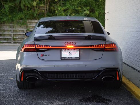 Used 2022 Audi RS 7 Sportback AWD/4WD image 6