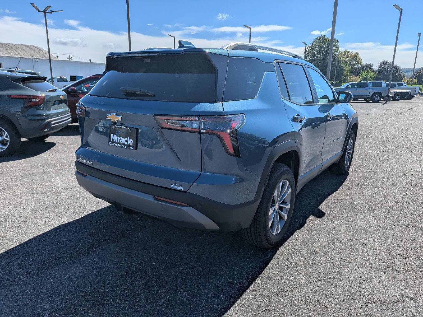 New 2027 Chevrolet Equinox LT w/ Convenience Package II AWD/4WD image 31