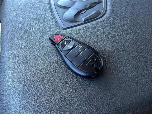 Used 2018 RAM 2500 Big Horn AWD/4WD image 36