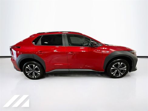 Used 2024 Subaru Solterra Premium image 4