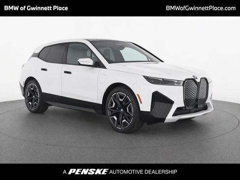 Used 2024 BMW iX xDrive50 w/ Sport Package AWD/4WD image 1