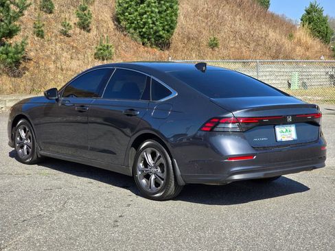 Used 2023 Honda Accord EX image 19