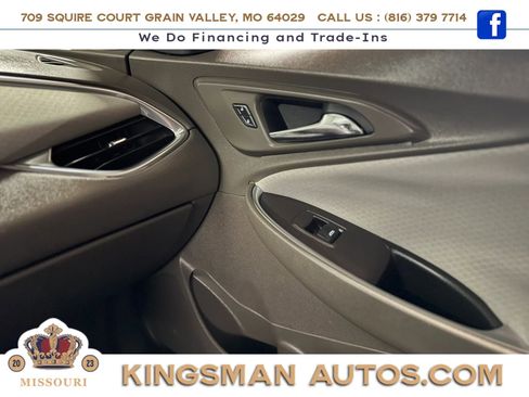 Used 2020 Chevrolet Malibu LT FWD image 12
