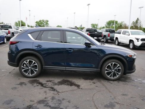 Used 2023 MAZDA CX-5 AWD 2.5 S w/ Premium Package image 4