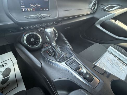 Used 2023 Chevrolet Camaro LT RWD image 5