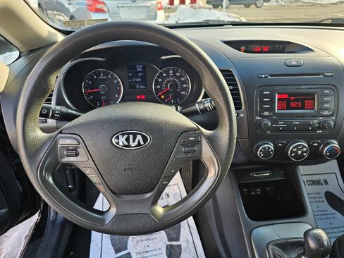 Used 2016 Kia Forte LX image 10