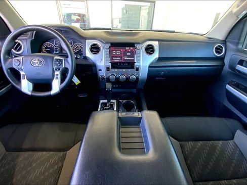Used 2020 Toyota Tundra SR5 w/ SR5 Upgrade Package image 15