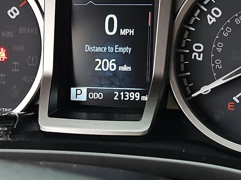 Certified 2023 Toyota Tacoma SR5 image 19