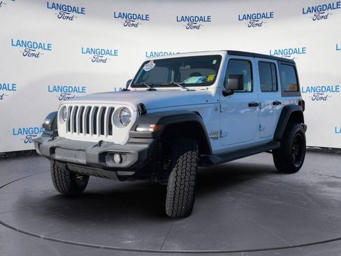 Used 2019 Jeep Wrangler Unlimited Sport S AWD/4WD image 11