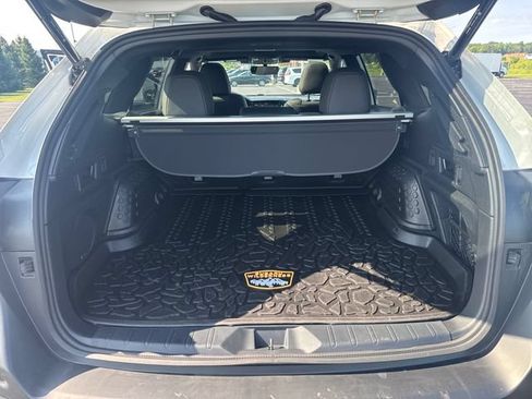 Used 2025 Subaru Outback Wilderness AWD/4WD image 27