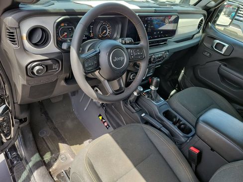 Used 2024 Jeep Wrangler Sport AWD/4WD image 8