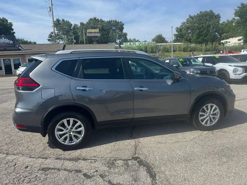 Used 2017 Nissan Rogue SV w/ Sun & Sound Touring Package AWD/4WD image 2